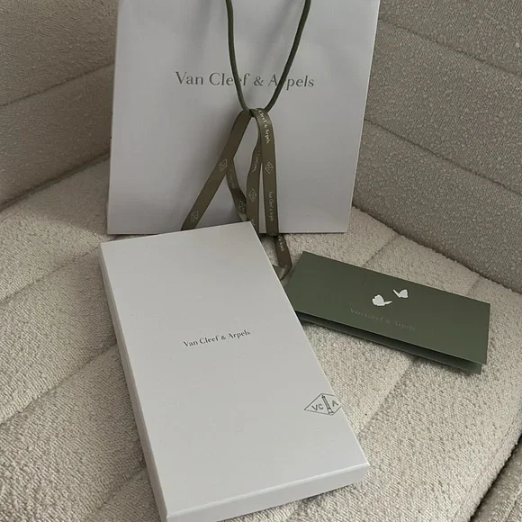 Van Cleef & Arpels necklace box - Picture 6 of 6